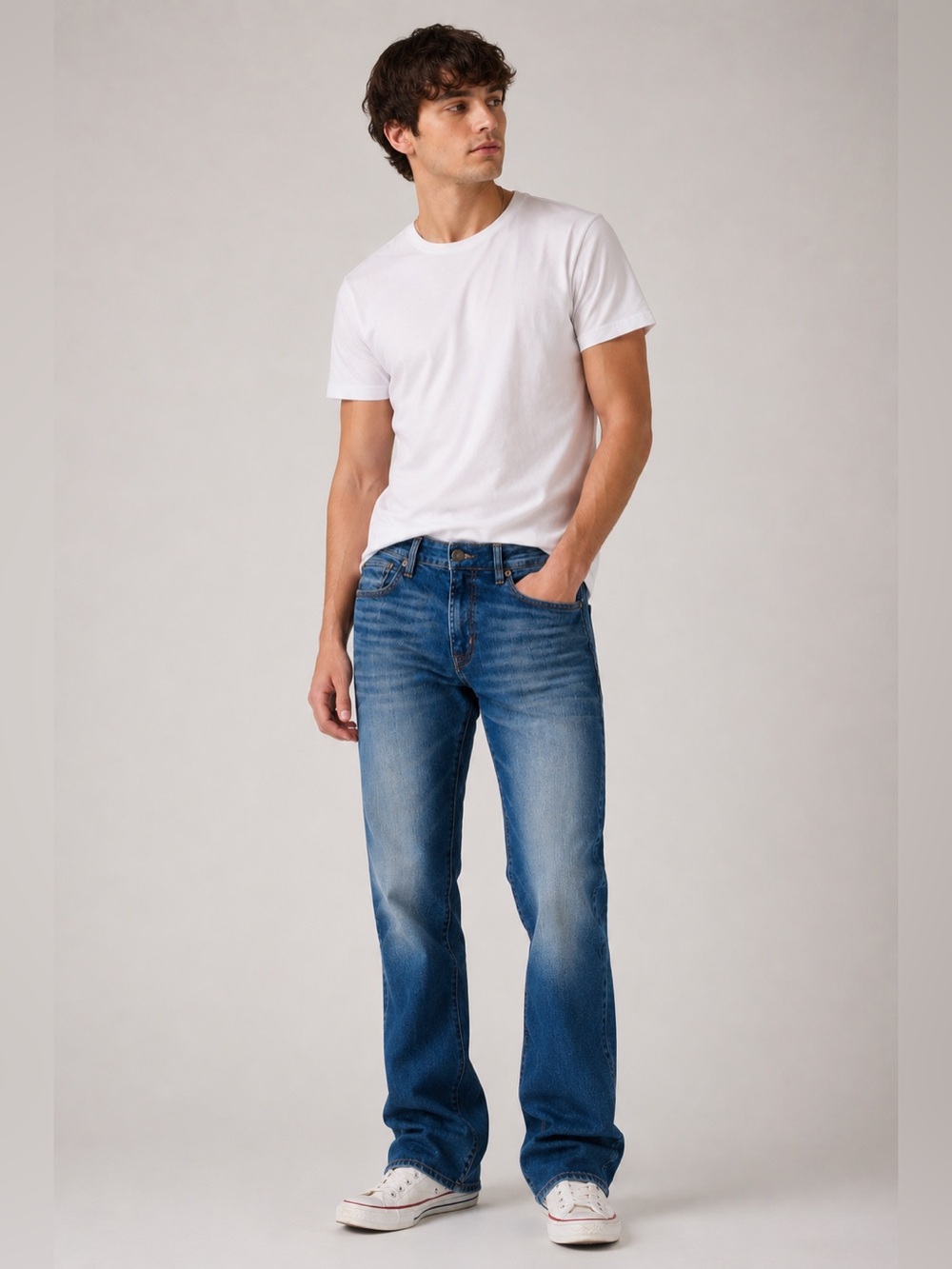 American Eagle Outfitters Men's Classic Blue Original Boot Jeans Size 33”